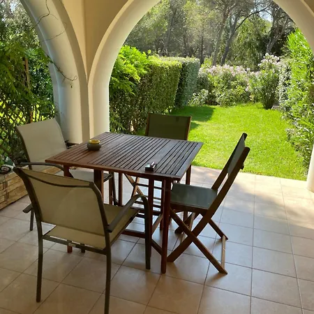 2 Pieces Raphael Renove, Classe 4 Etoiles, 100 M Plages, Piscine, Tennis, Parc, Terrasse, Jardin Privatif *